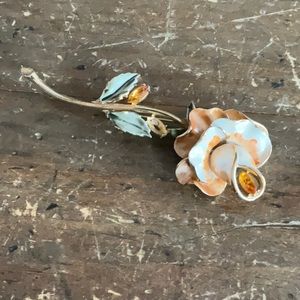 “Francois” Vintage pin